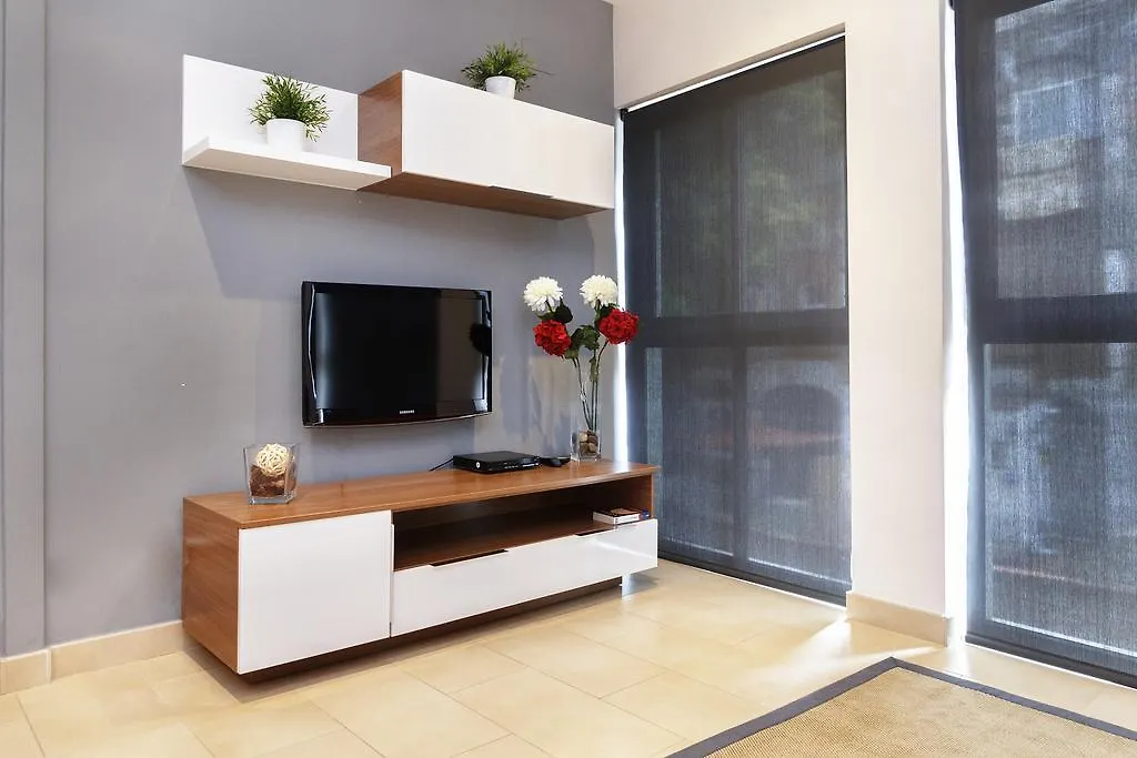 Feelathome Center Apartments Barcelona