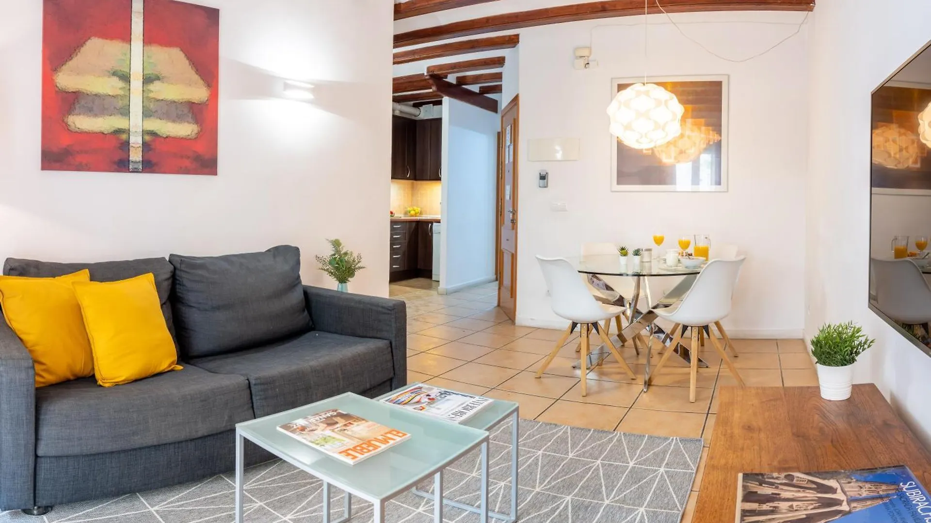 Feelathome Center Apartments Barcelona 0*,