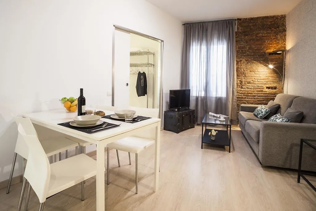 Feelathome Center Apartments Barcelona