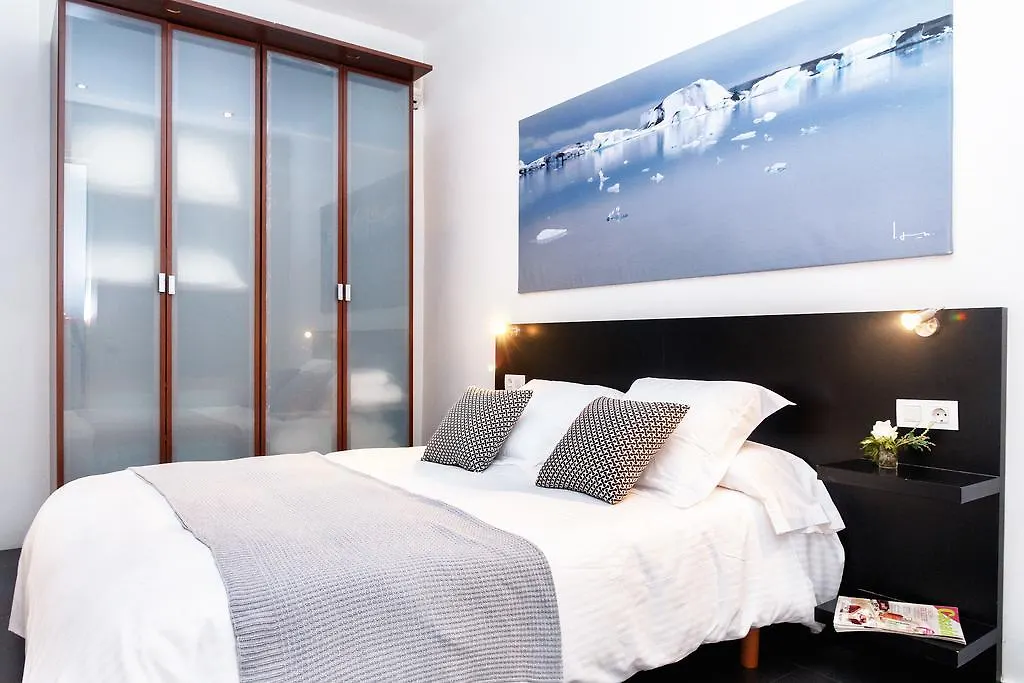 Feelathome Center Apartments Barcelona