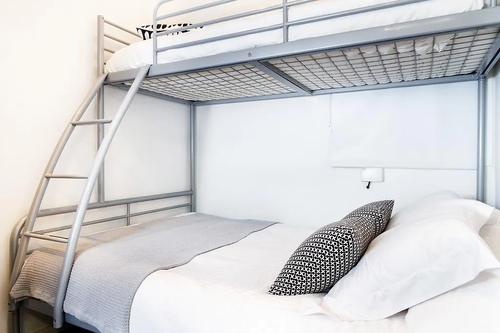Feelathome Center Apartments Barcelona