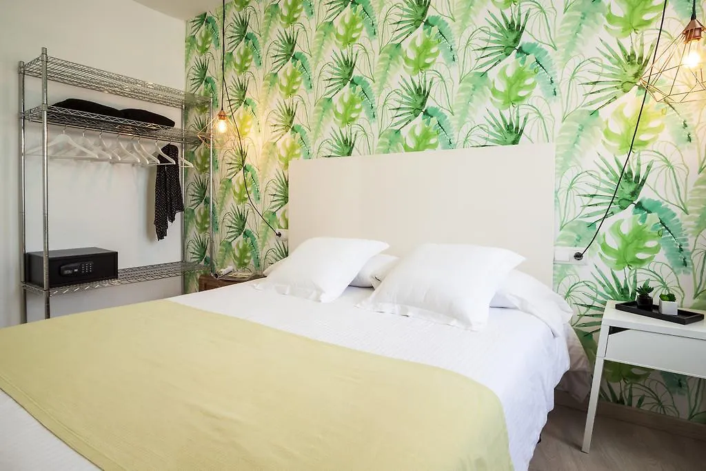 Feelathome Center Apartments Barcelona
